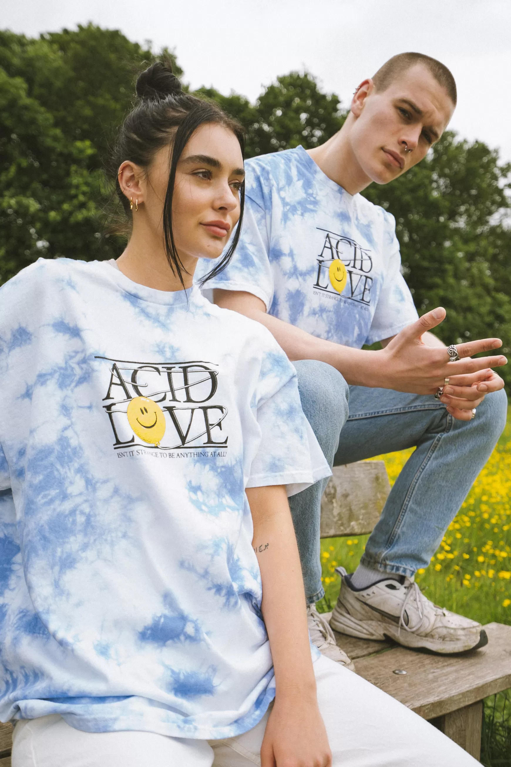 ACID LOVE 0.06 'Floating Points' Tee - Tie Dye Sky Blue Fashion