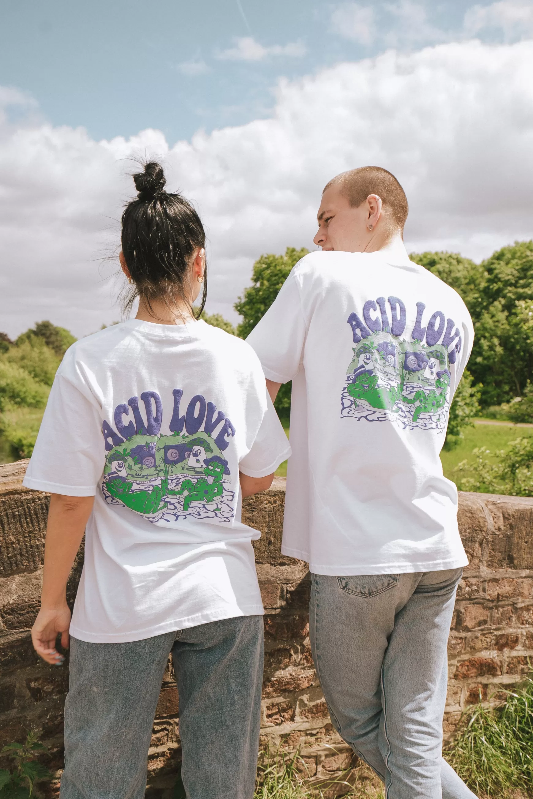 ACID LOVE 0.06 'Journey' Tee - White Cheap