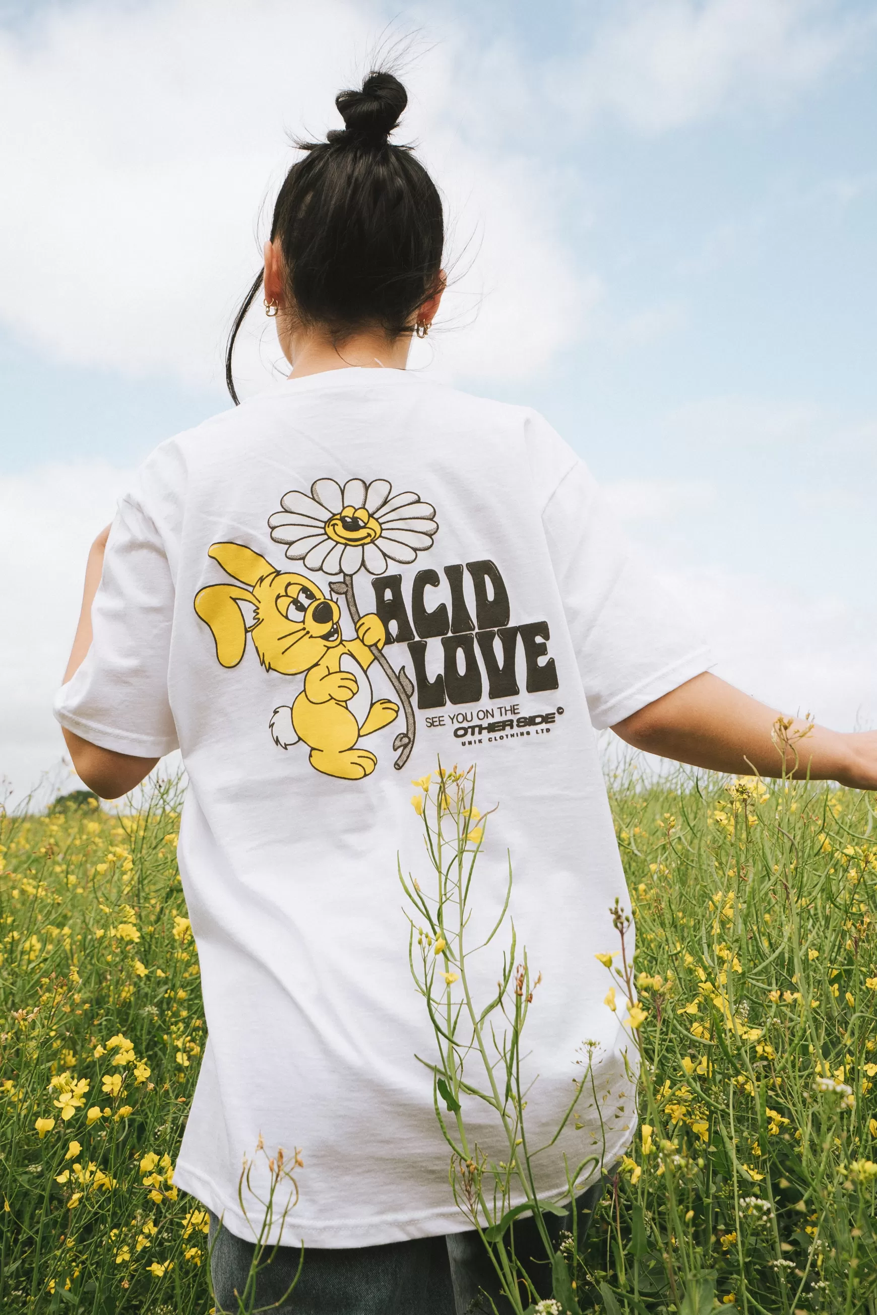 ACID LOVE 0.06 'Other Side' Tee - White Store