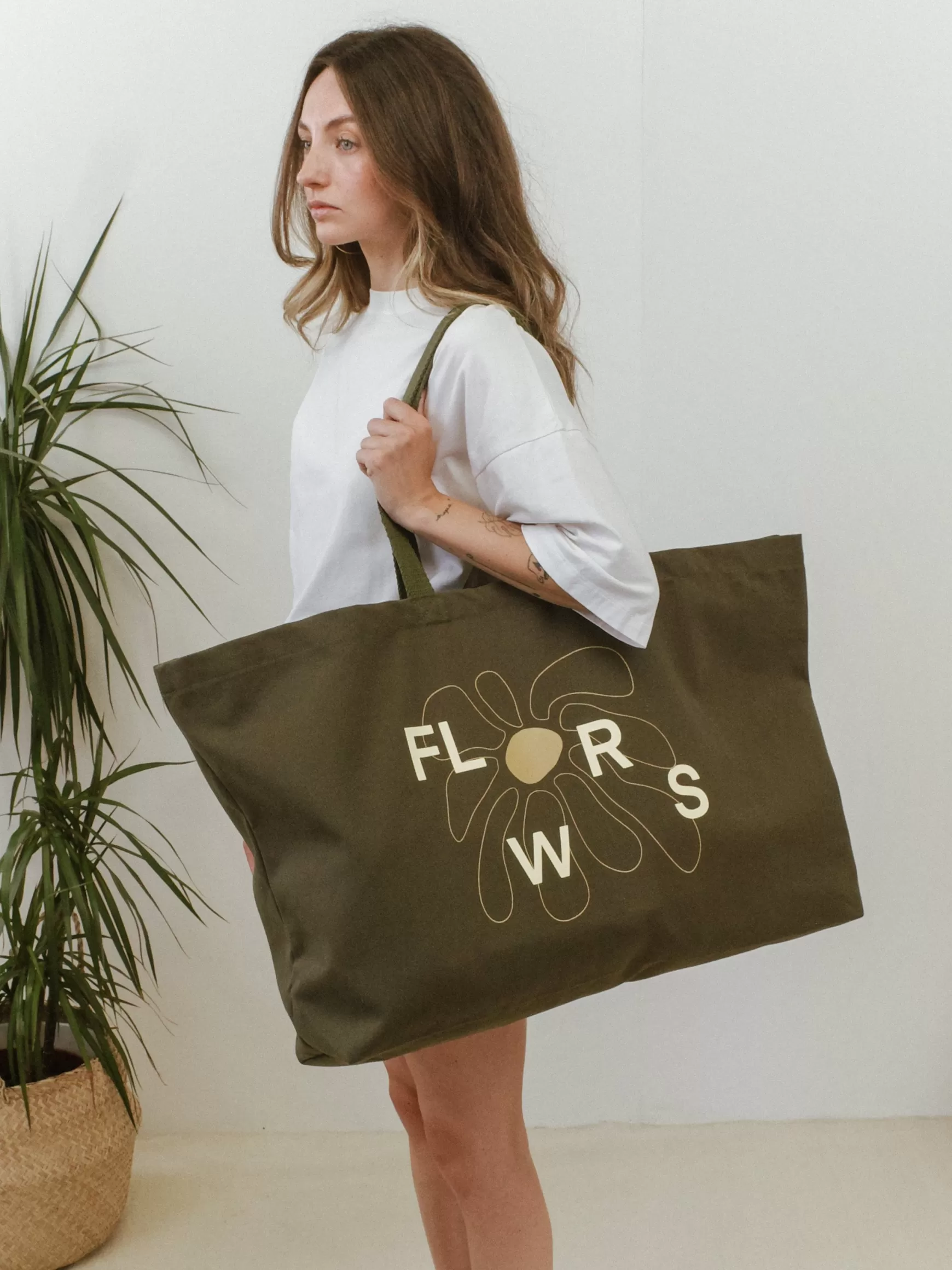 FLWRS by Chloe Hayward Flwrs Oversized Canvas Tote - Khaki Hot