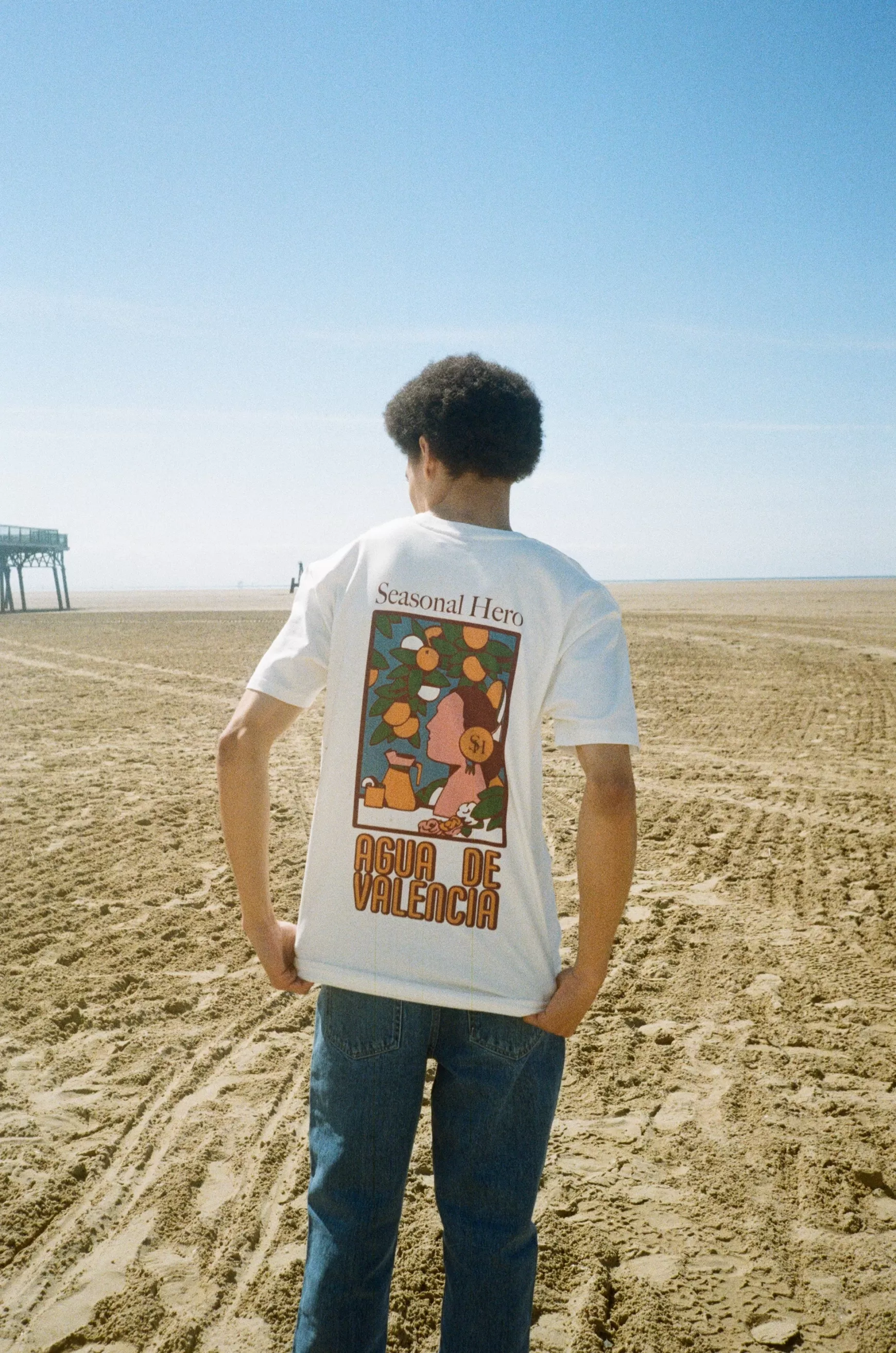 Seasonal Hero 'Valencia' Tee - Natural Outlet