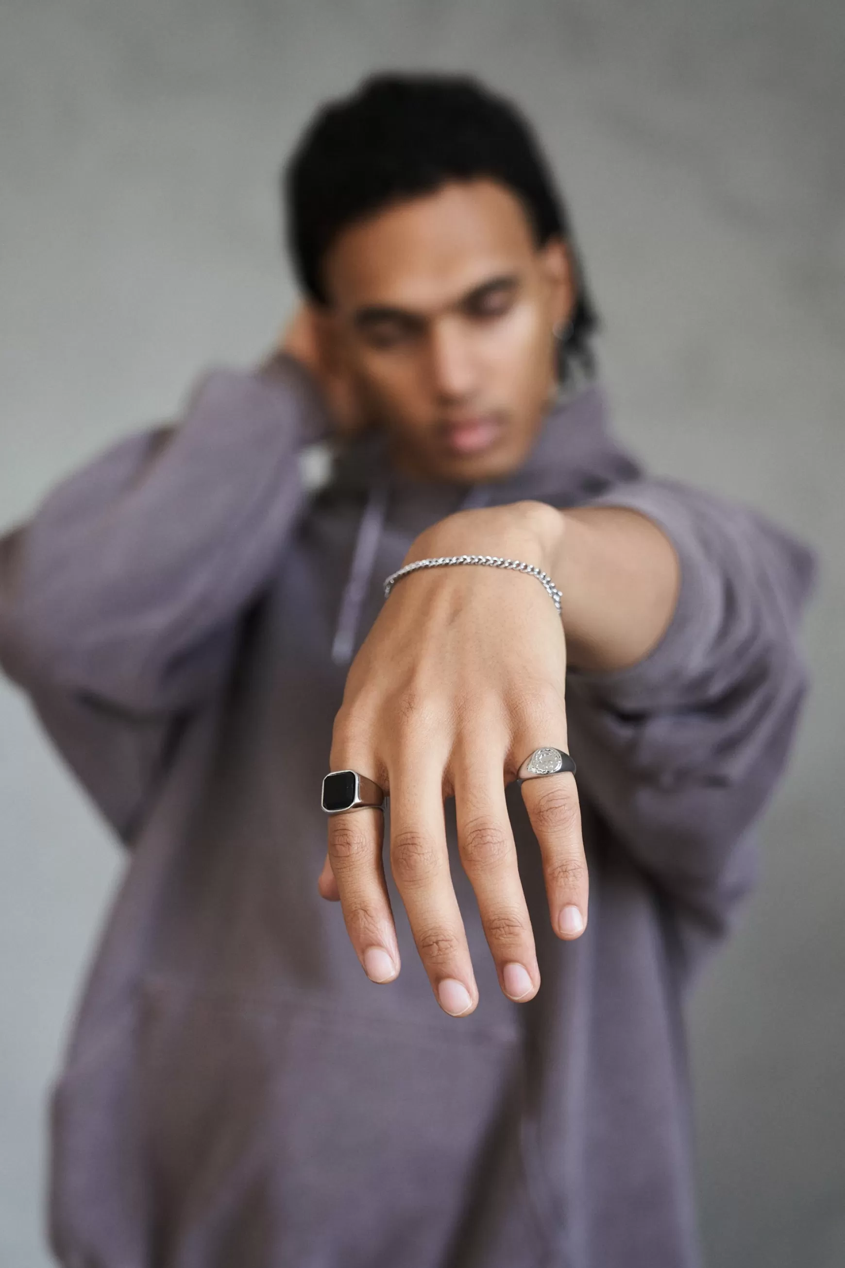 UN:IK Essentials Trippy Signet Ring - Silver Online