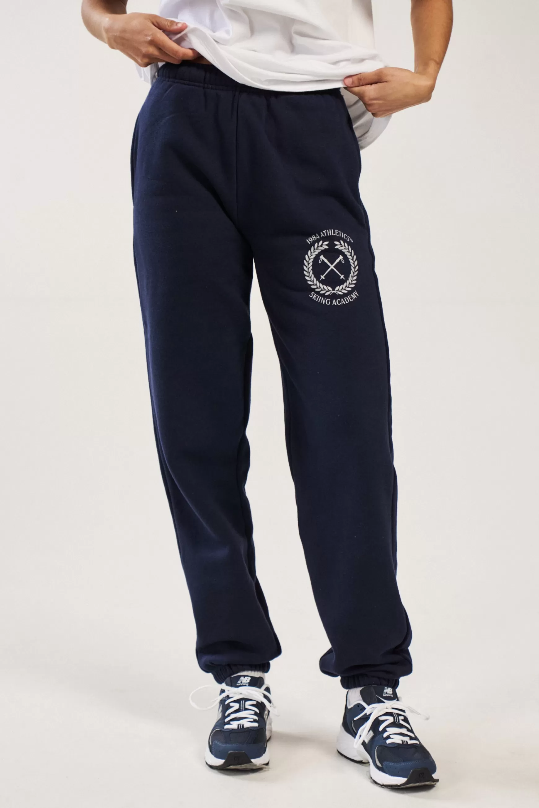 Vice 84 'ski Academy' Joggers - Navy Outlet